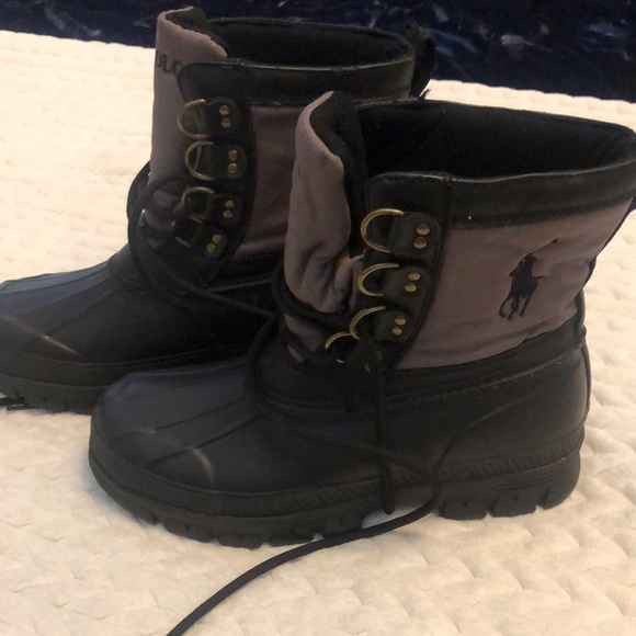 Ralph Lauren snow boots like new condition - Picture 3 of 6
